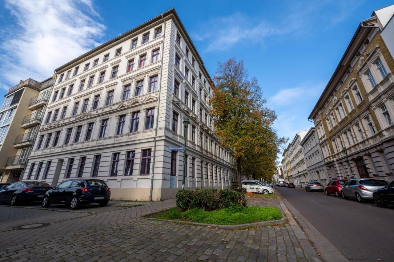 Moderne Eg-Wohnung In Sudenburg Mit Parkplatz, Top Anbindung 马格德堡 外观 照片